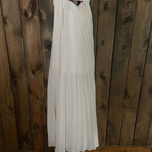 Lauren Conrad white pleated maxi skirt - XS